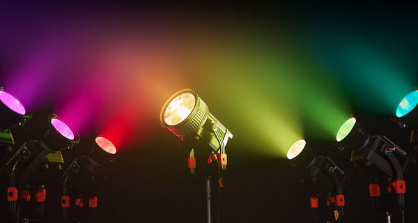 Review: Godox KNOWLED M600R Powerful RGB LED Monolight